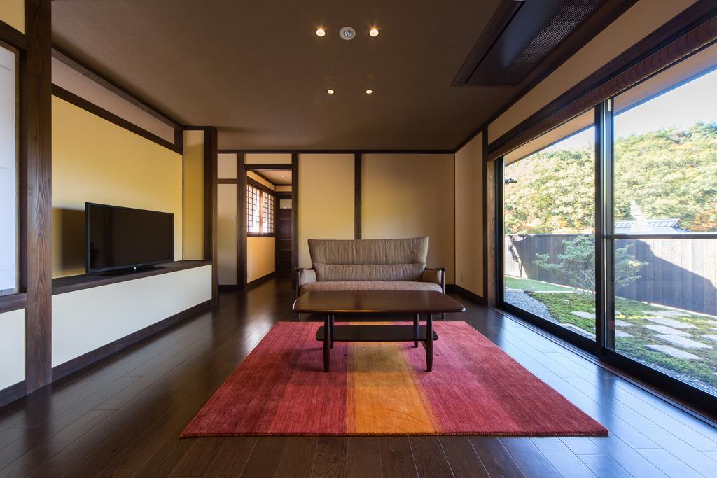 Miyama Sansou Hotel Minamioguni Quarto foto